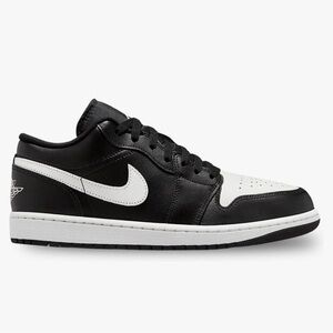 Nike Classic Black and White Low-Tops 

Brand new in box